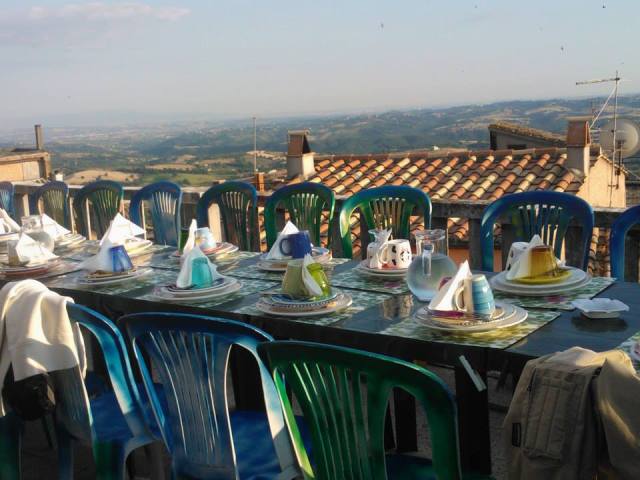 1002712_10201371836527106_939151561_n