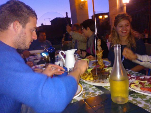 1016067_10201371838967167_1244707403_n